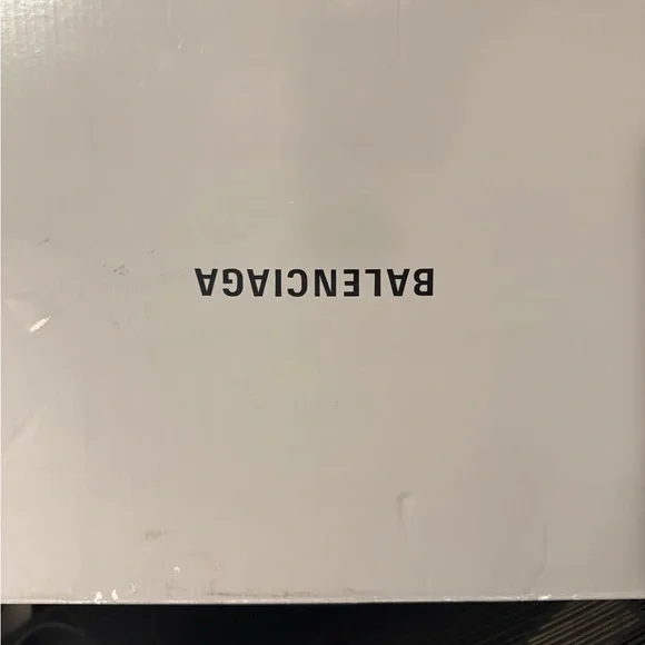 Balenciaga 3xl Men’s - Picture 10 of 10